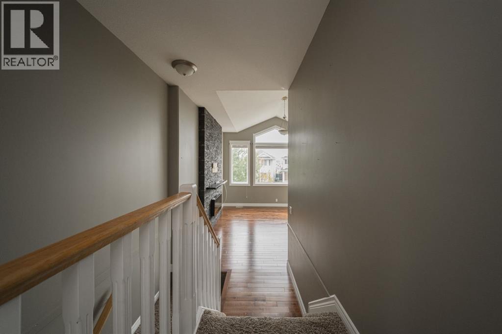 329 Archibald Close Property Photo 16