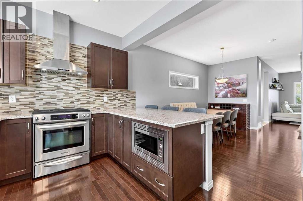 60 Mahogany Grove Se Property Photo 14