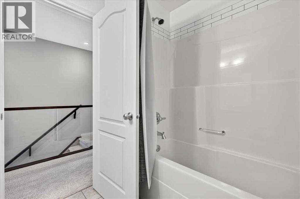 60 Mahogany Grove Se Property Photo 36