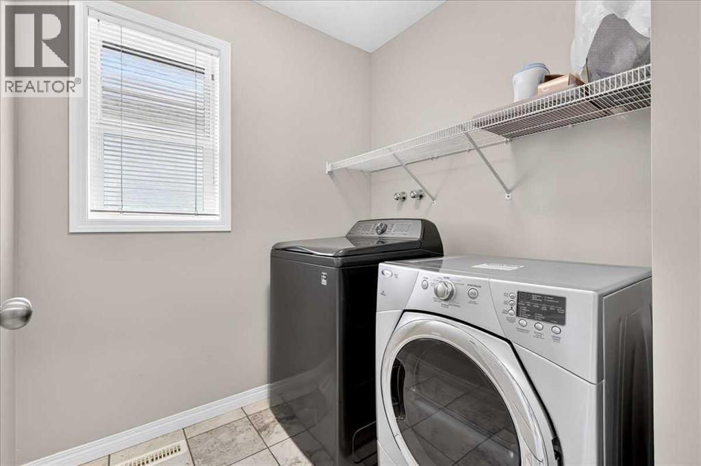 60 Mahogany Grove Se Property Photo 37