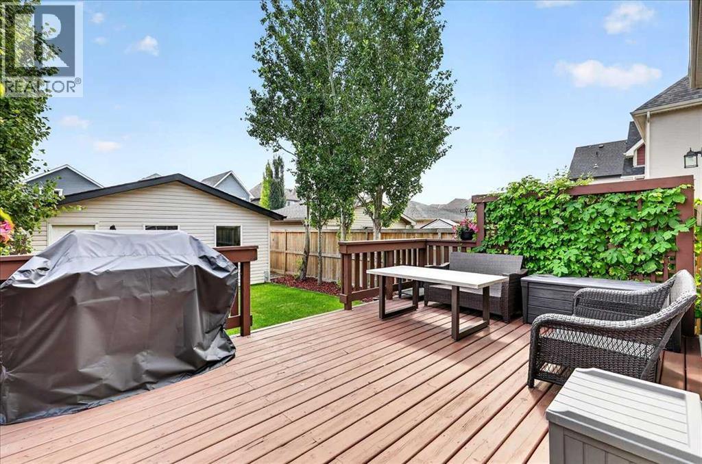 60 Mahogany Grove Se Property Photo 38