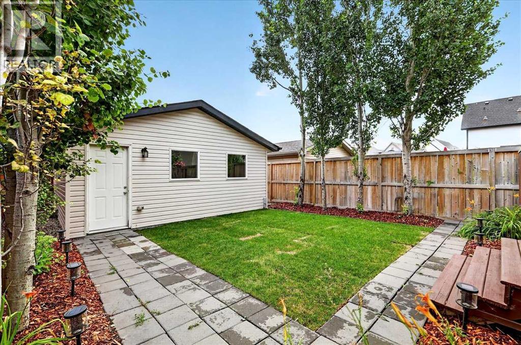 60 Mahogany Grove Se Property Photo 44