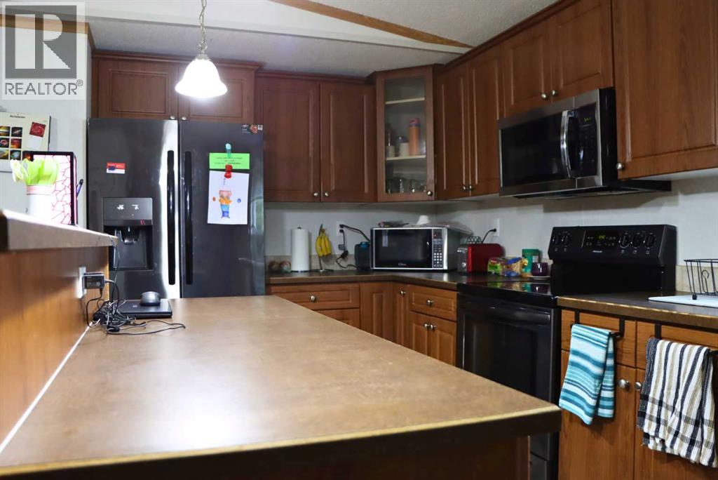 4912 54 Street Property Photo 16
