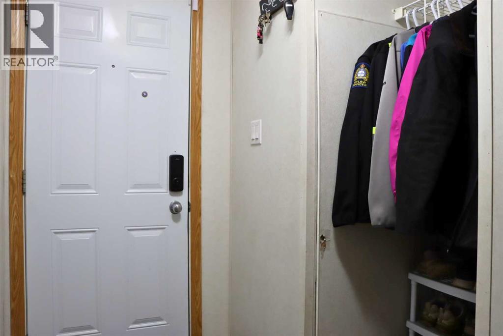 4912 54 Street Property Photo 26