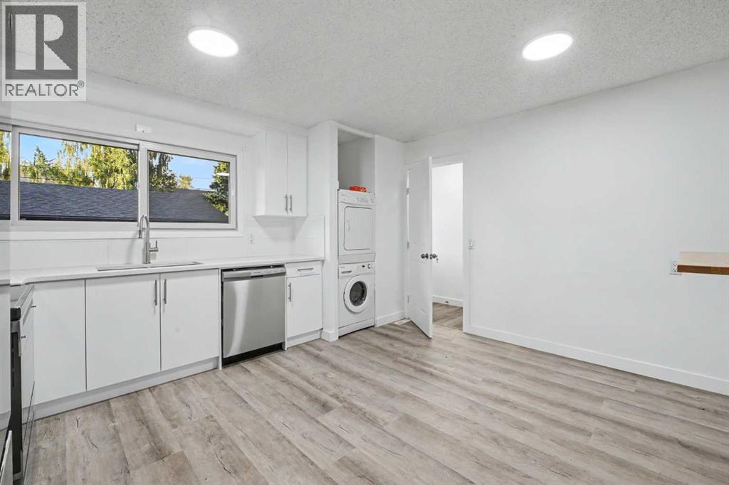 1152 Ranchlands Boulevard Nw Property Photo 4
