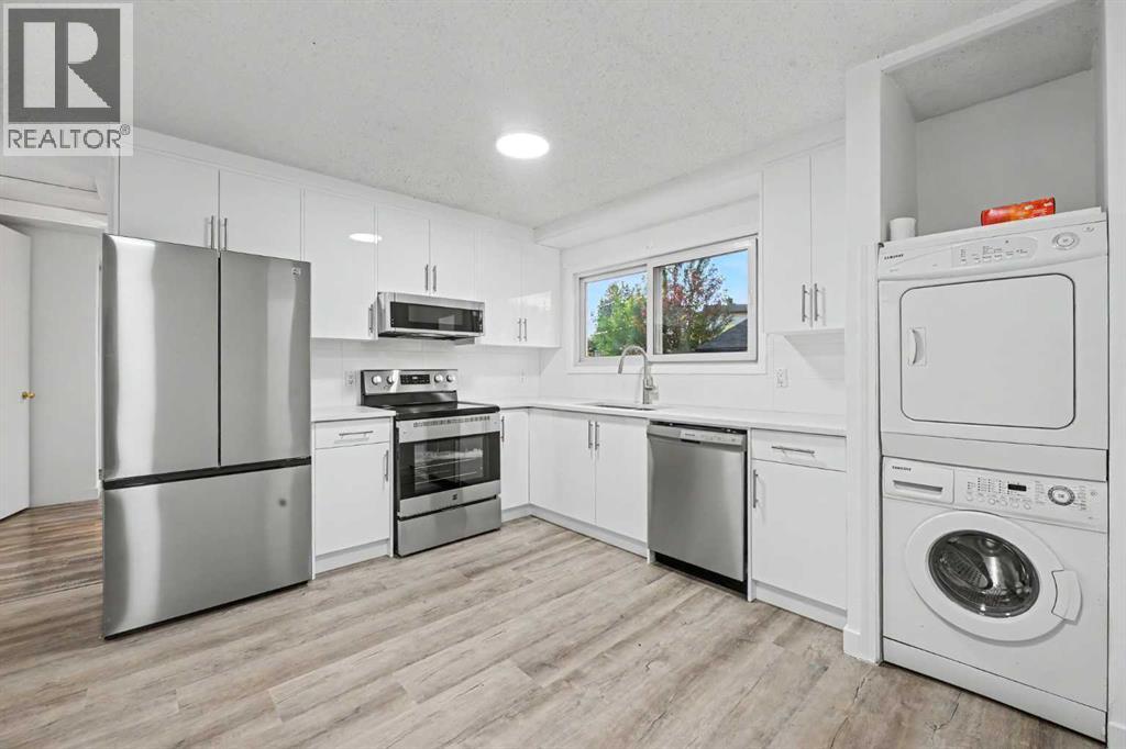 1152 Ranchlands Boulevard Nw Property Photo 5