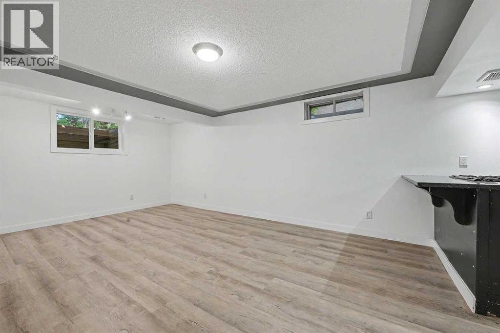 1152 Ranchlands Boulevard Nw Property Photo 14