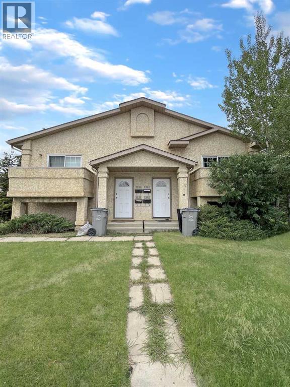 9406 100 Avenue Property Photo 1