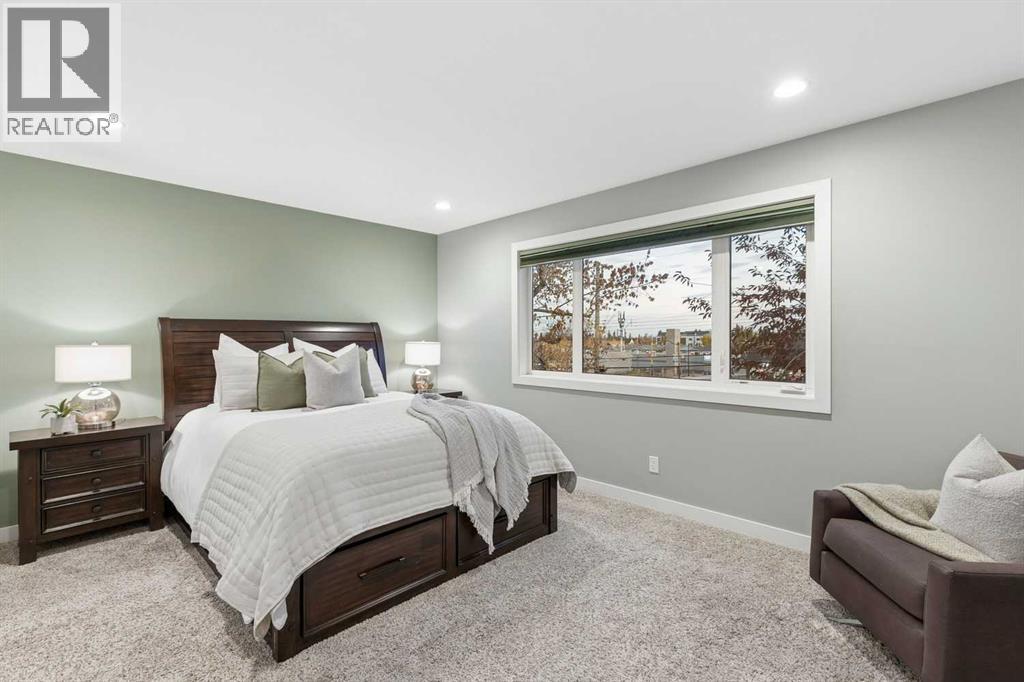 2207 32 Avenue Sw Property Photo 17
