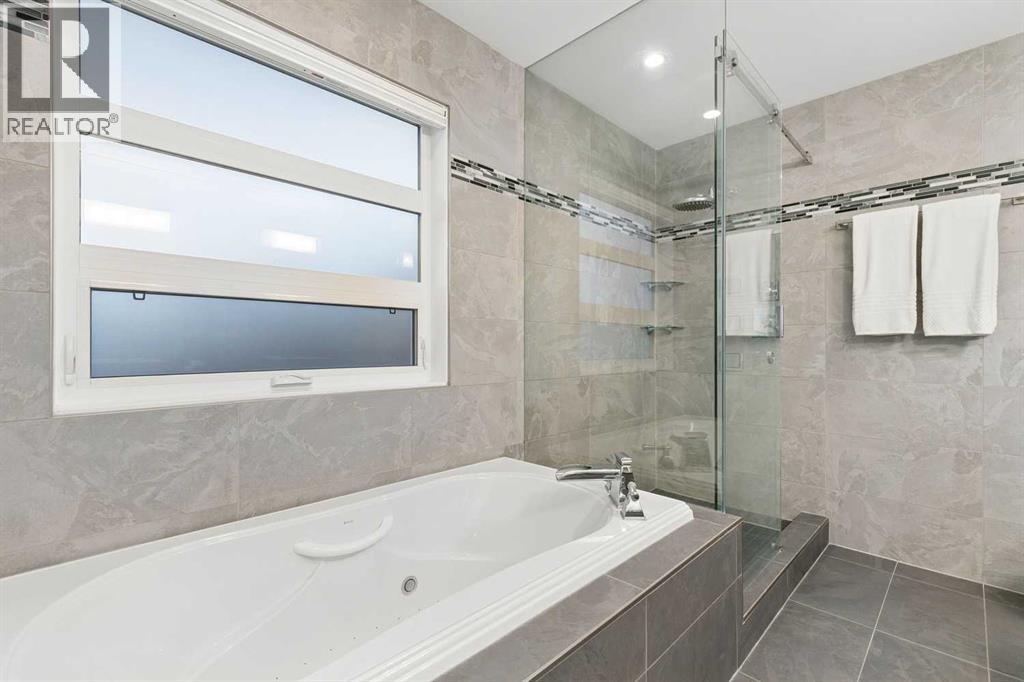 2207 32 Avenue Sw Property Photo 20