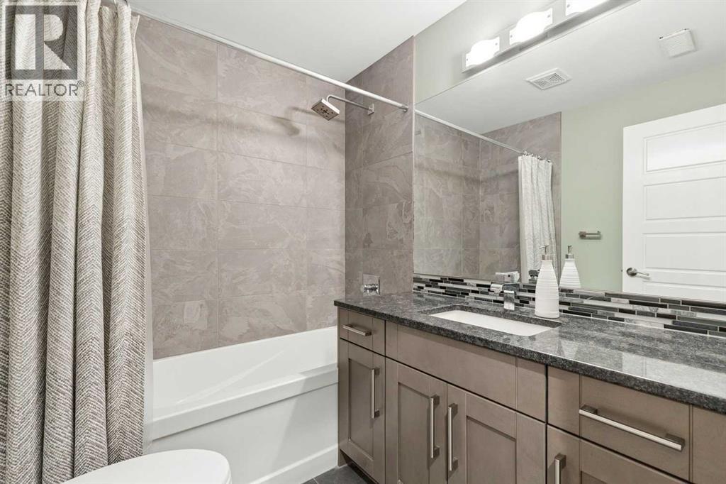 2207 32 Avenue Sw Property Photo 39