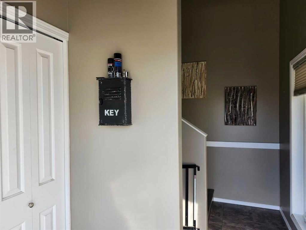 89 Poplar Street Property Photo 2