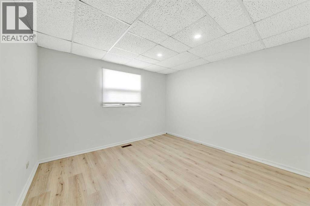 5008 47 Street Property Photo 19
