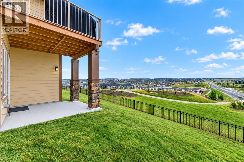 30 Evansborough View Nw Property Photo 1