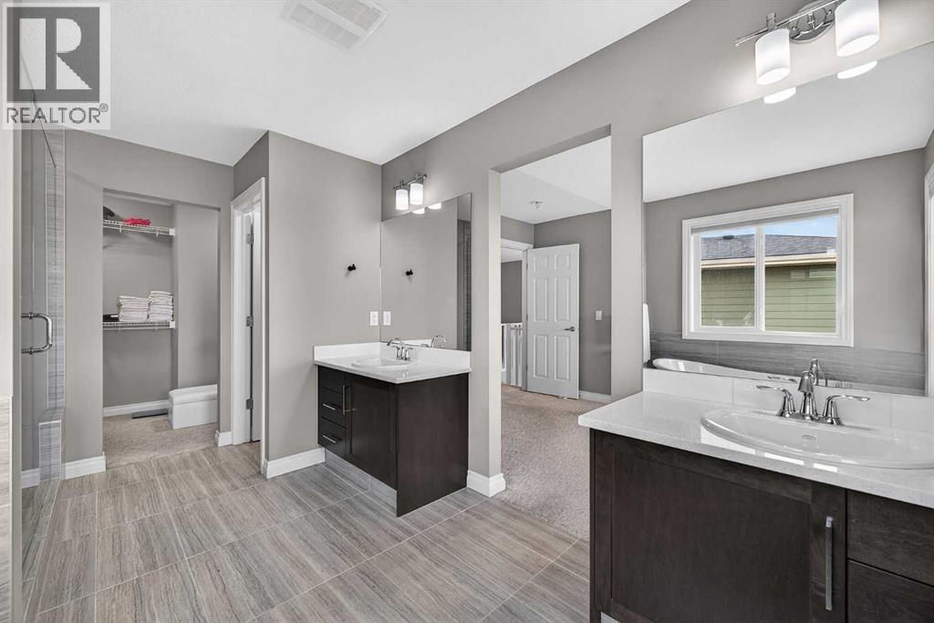 30 Evansborough View Nw Property Photo 34