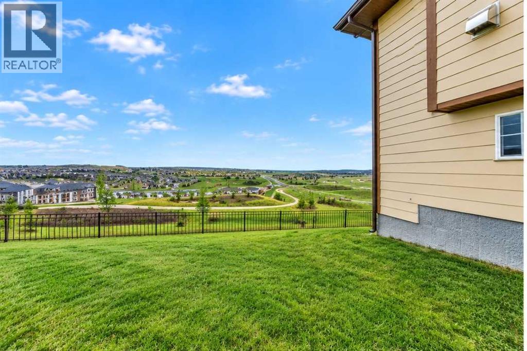 30 Evansborough View Nw Property Photo 46