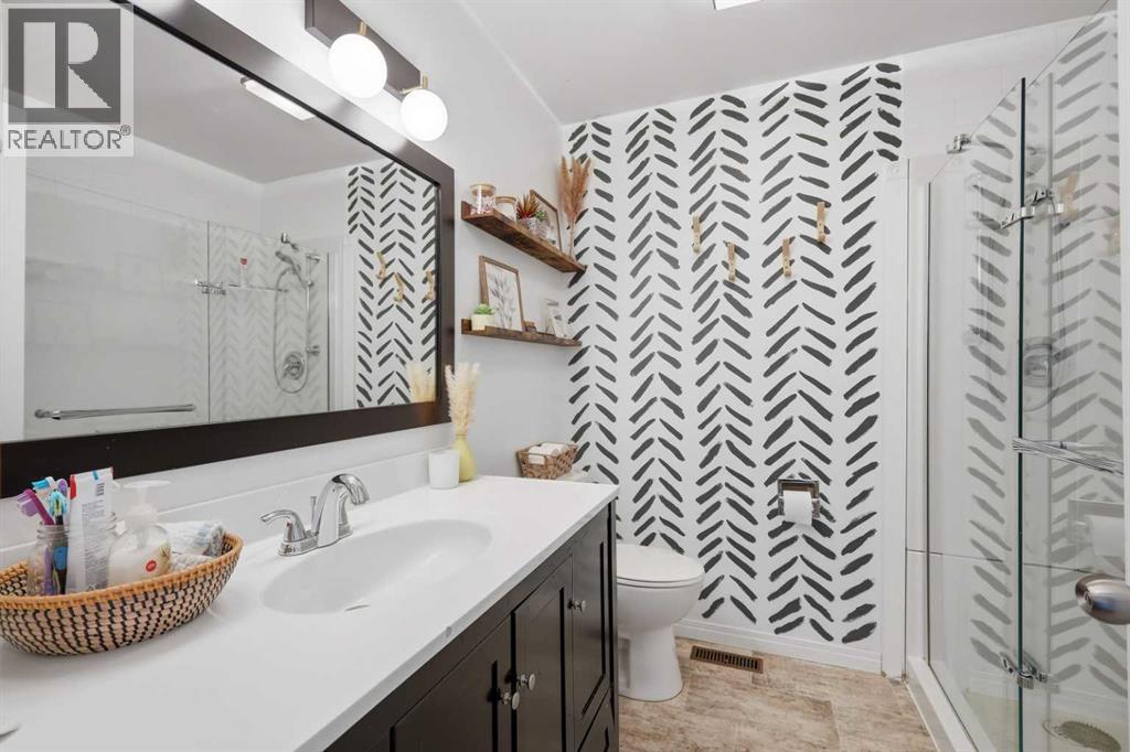 3809 52 Avenue Property Photo 16