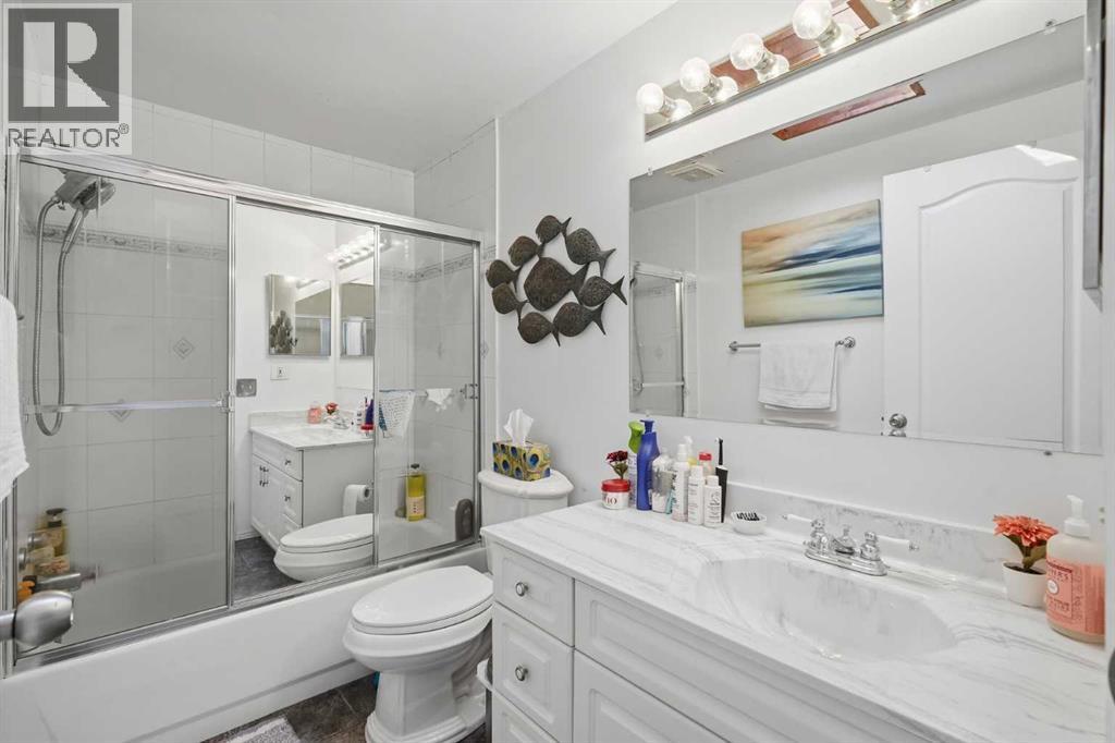 4615 31 Avenue Ne Property Photo 24
