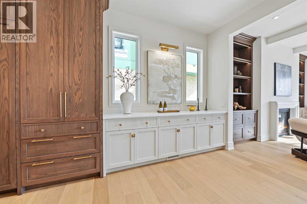 2125 Bowness Road Nw Property Photo 16