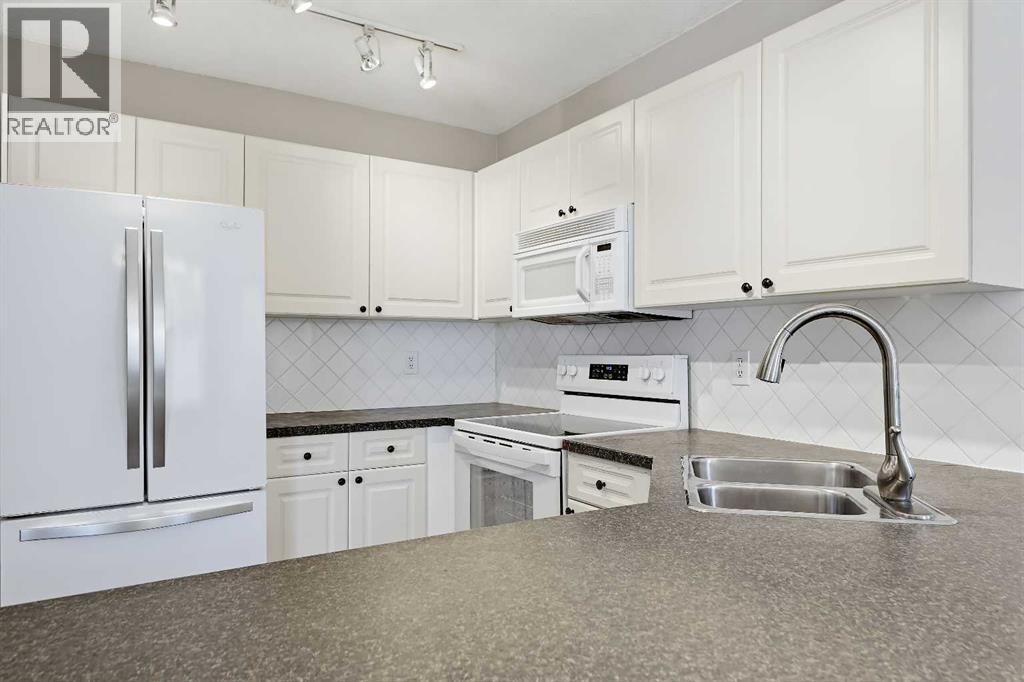 1328 13 Avenue Southwest Property Photo 7
