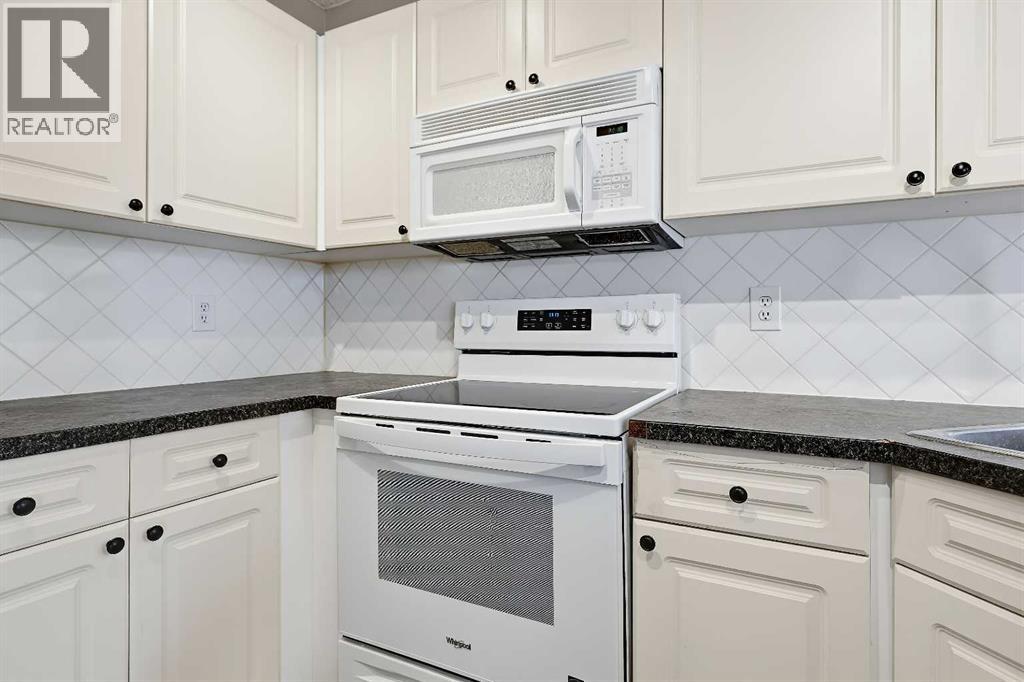 1328 13 Avenue Southwest Property Photo 12