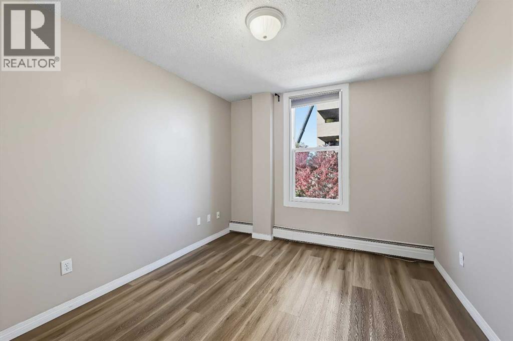 1328 13 Avenue Southwest Property Photo 21