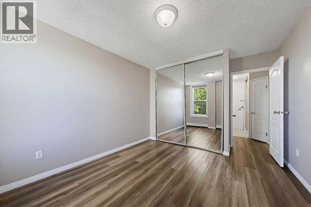 1328 13 Avenue Southwest Property Photo 25