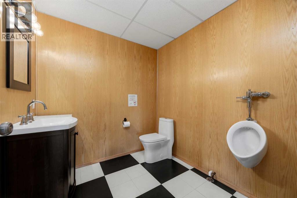 14004 402 Avenue E Property Photo 48