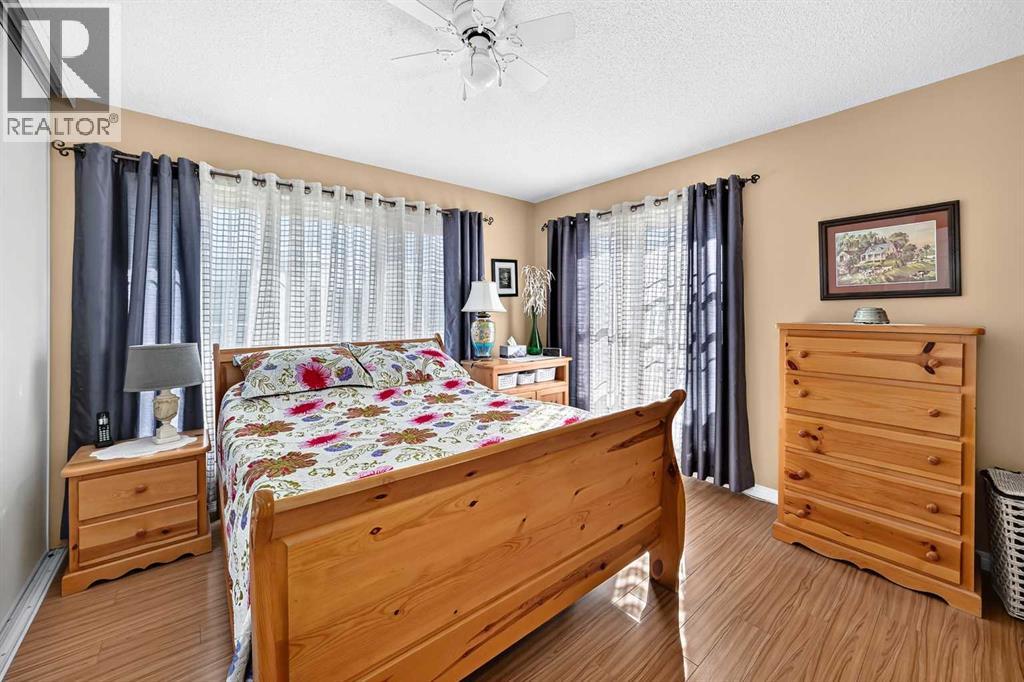 84 Tuscany Valley Drive Nw Property Photo 21