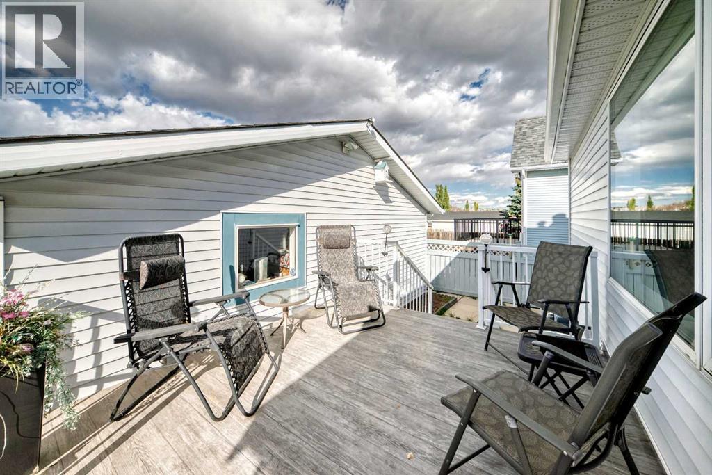 84 Tuscany Valley Drive Nw Property Photo 44
