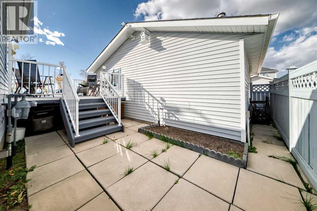 84 Tuscany Valley Drive Nw Property Photo 48