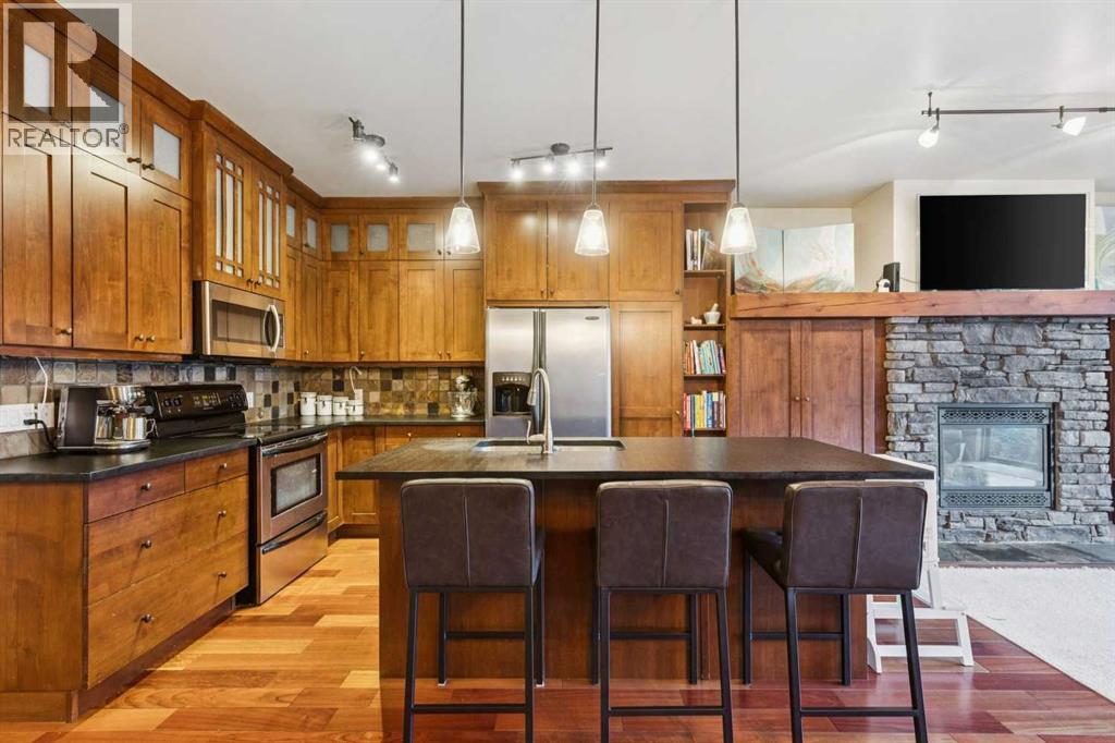 2050 47 Avenue Sw Property Photo 7