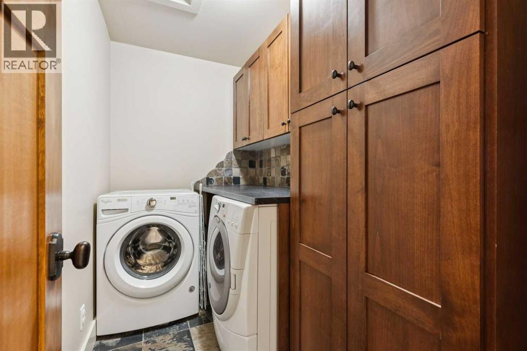 2050 47 Avenue Sw Property Photo 22