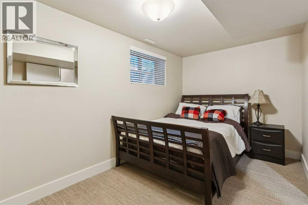 2050 47 Avenue Sw Property Photo 27