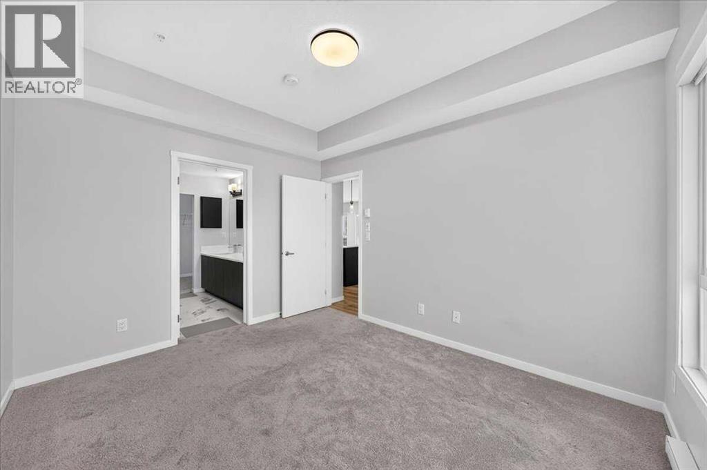 220 Seton Grove Southeast Property Photo 31