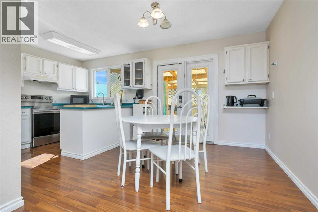 1 Mountain Place Property Photo 10