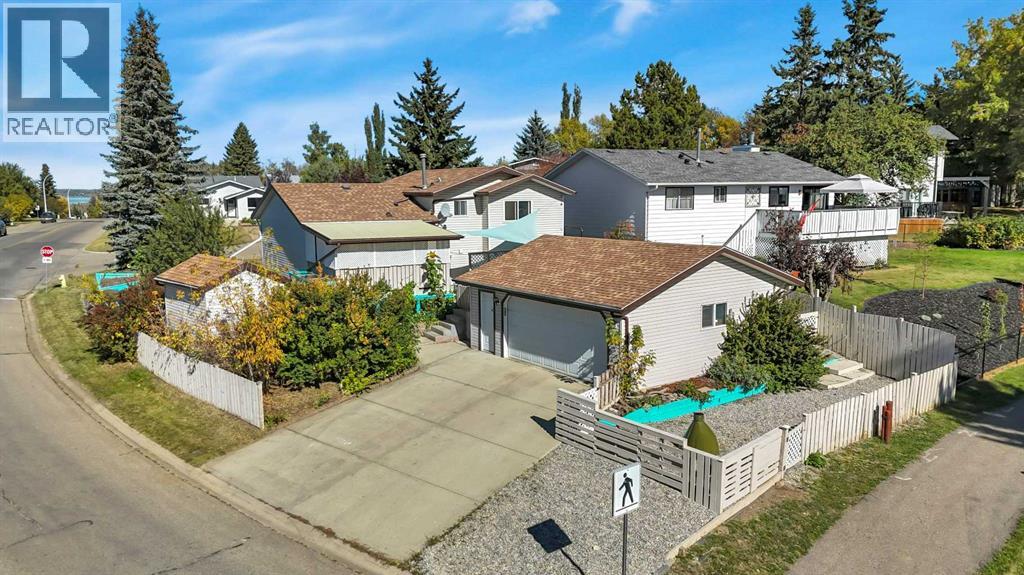 1 Mountain Place Property Photo 44