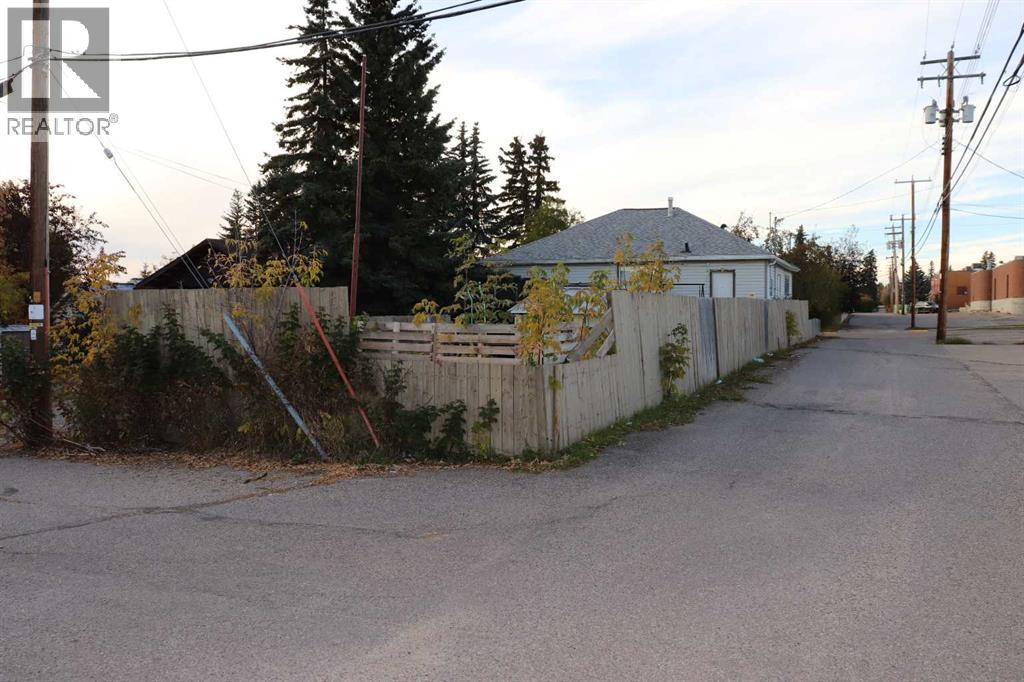 5015 6 Avenue Property Photo 4