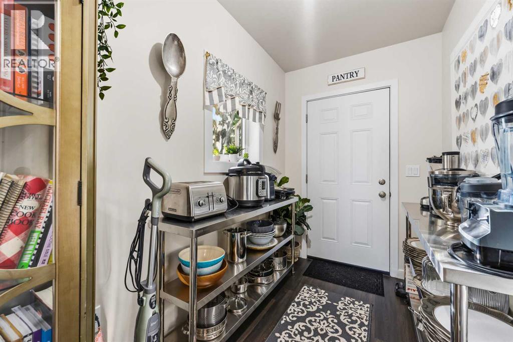 10948 Valley Ridge Drive Nw Property Photo 15