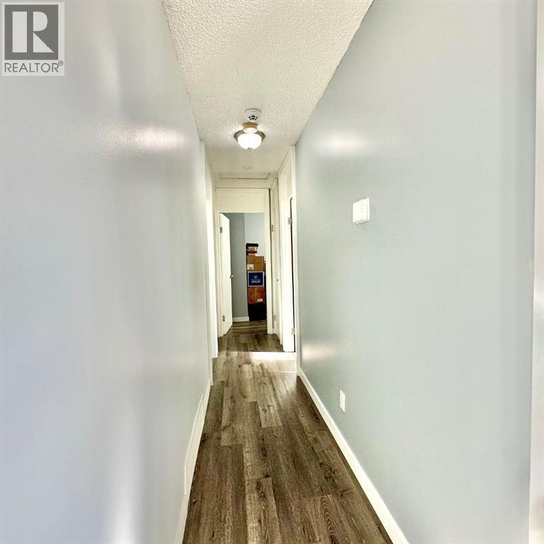 9120 96 Avenue Property Photo 13