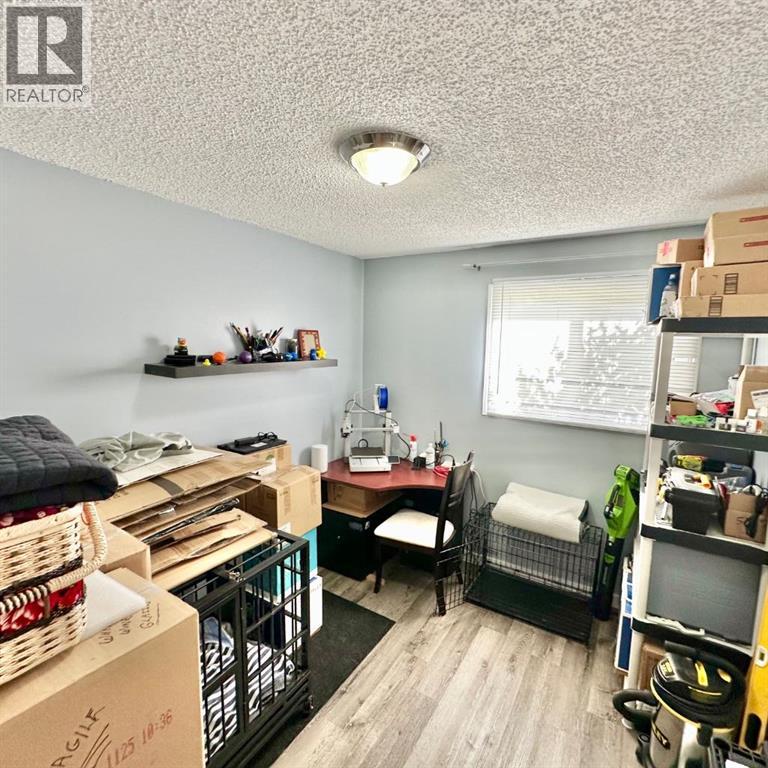9120 96 Avenue Property Photo 20