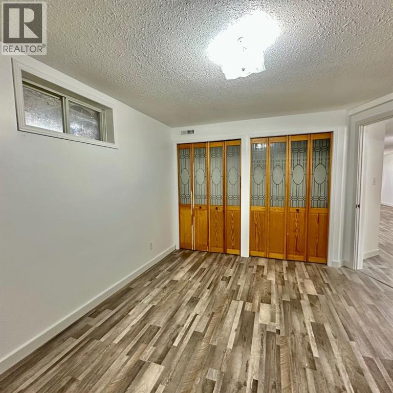 9120 96 Avenue Property Photo 32