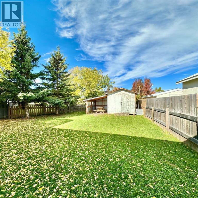 9120 96 Avenue Property Photo 36