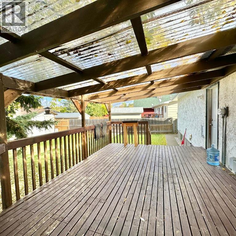 9120 96 Avenue Property Photo 42