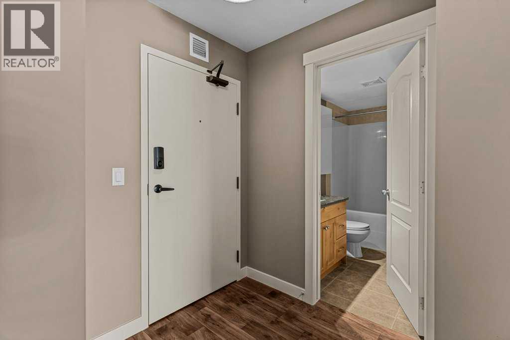 300 Palliser Lane Property Photo 4
