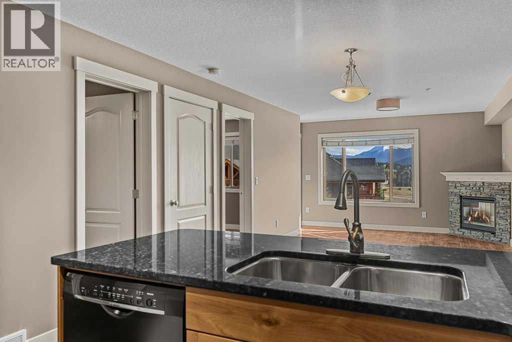 300 Palliser Lane Property Photo 10