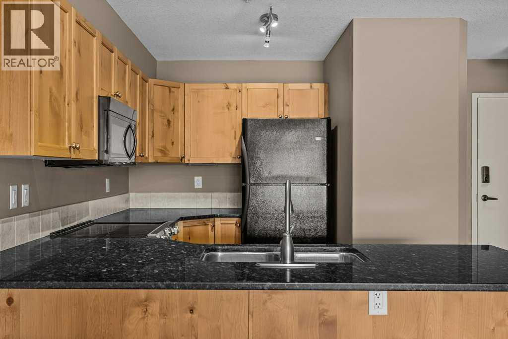 300 Palliser Lane Property Photo 12