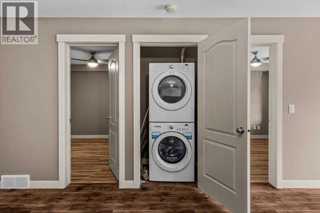 300 Palliser Lane Property Photo 15