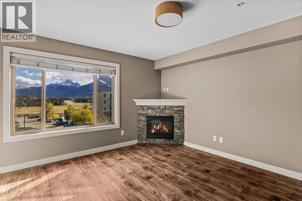 300 Palliser Lane Property Photo 23