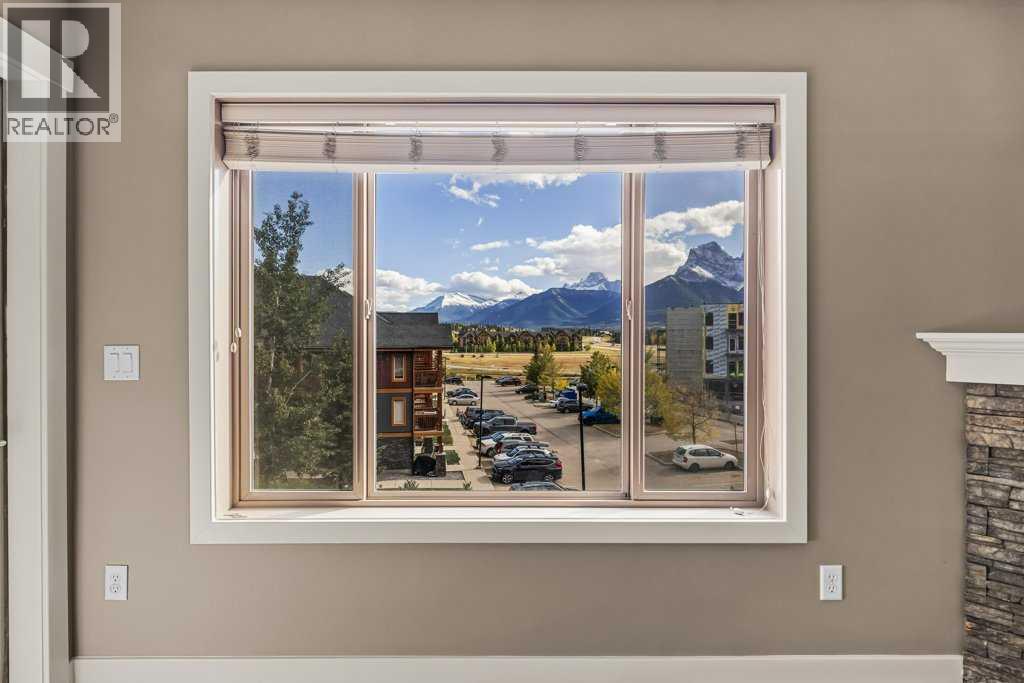 300 Palliser Lane Property Photo 24